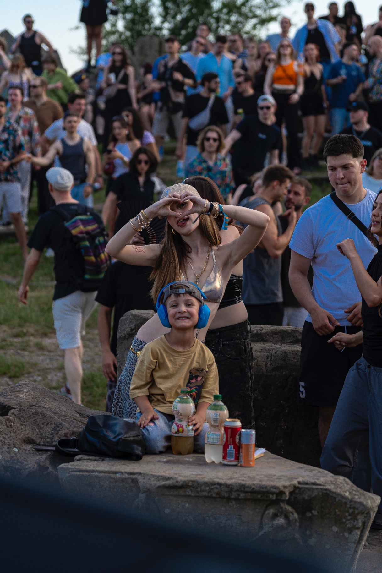 kiwi sunset crowd ♥